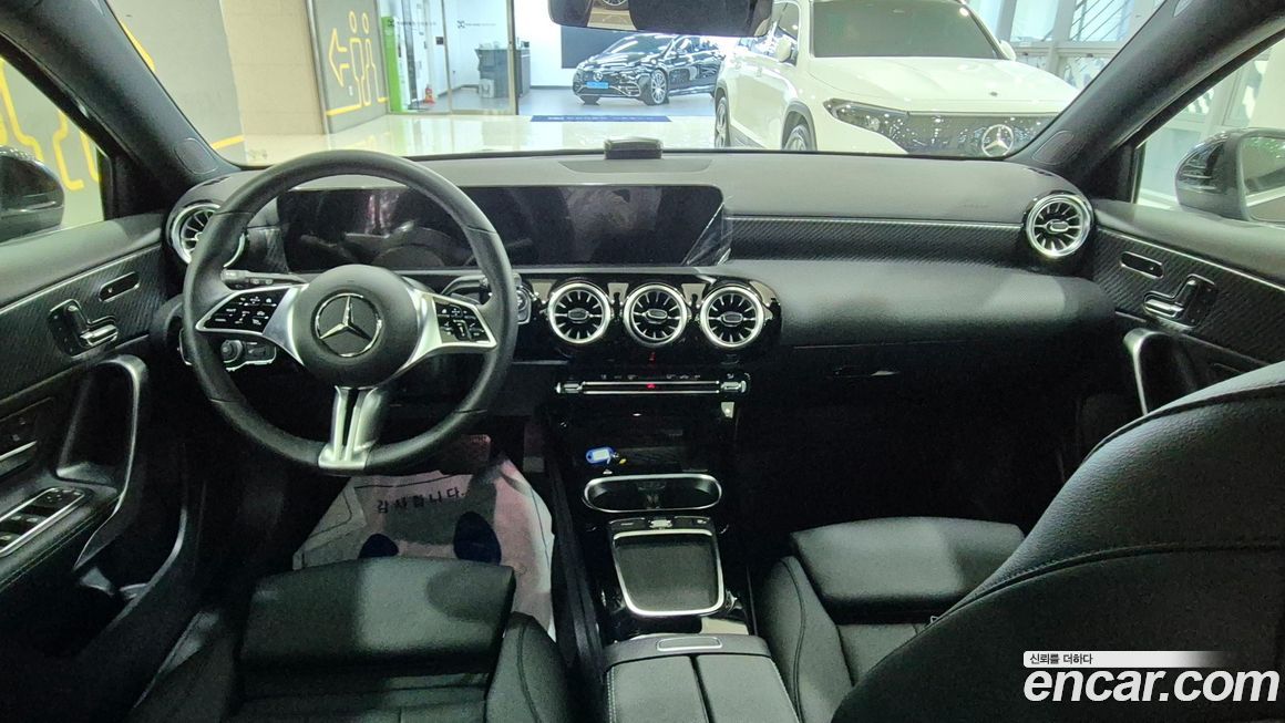 Mercedes-Benz A-Class 2024