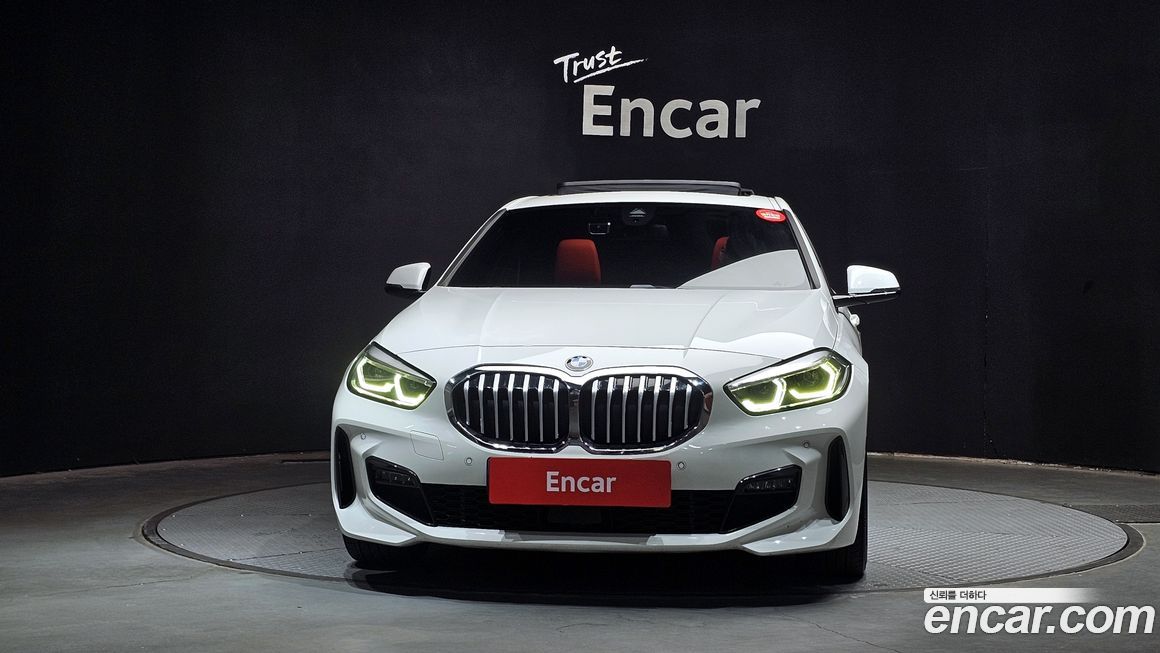 BMW 1-Series 2021