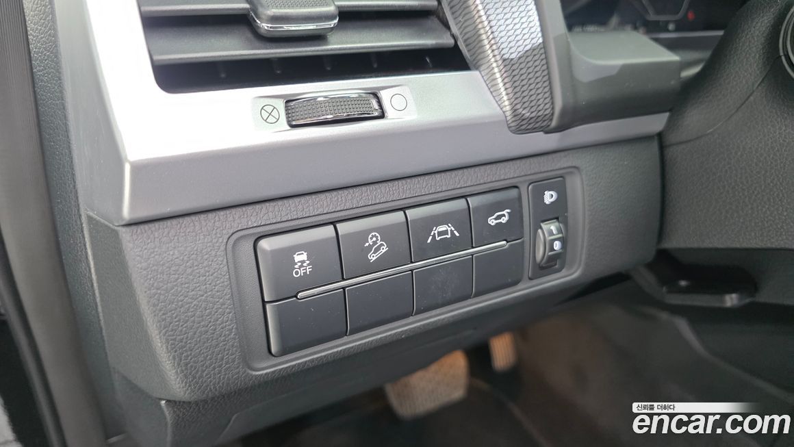 KG_Mobility_Ssangyong Rexton 2023