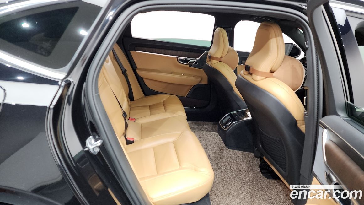 Volvo S90 2021