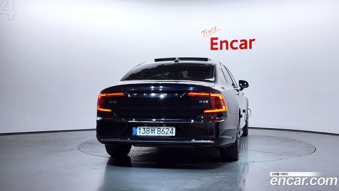 Volvo S90 2021