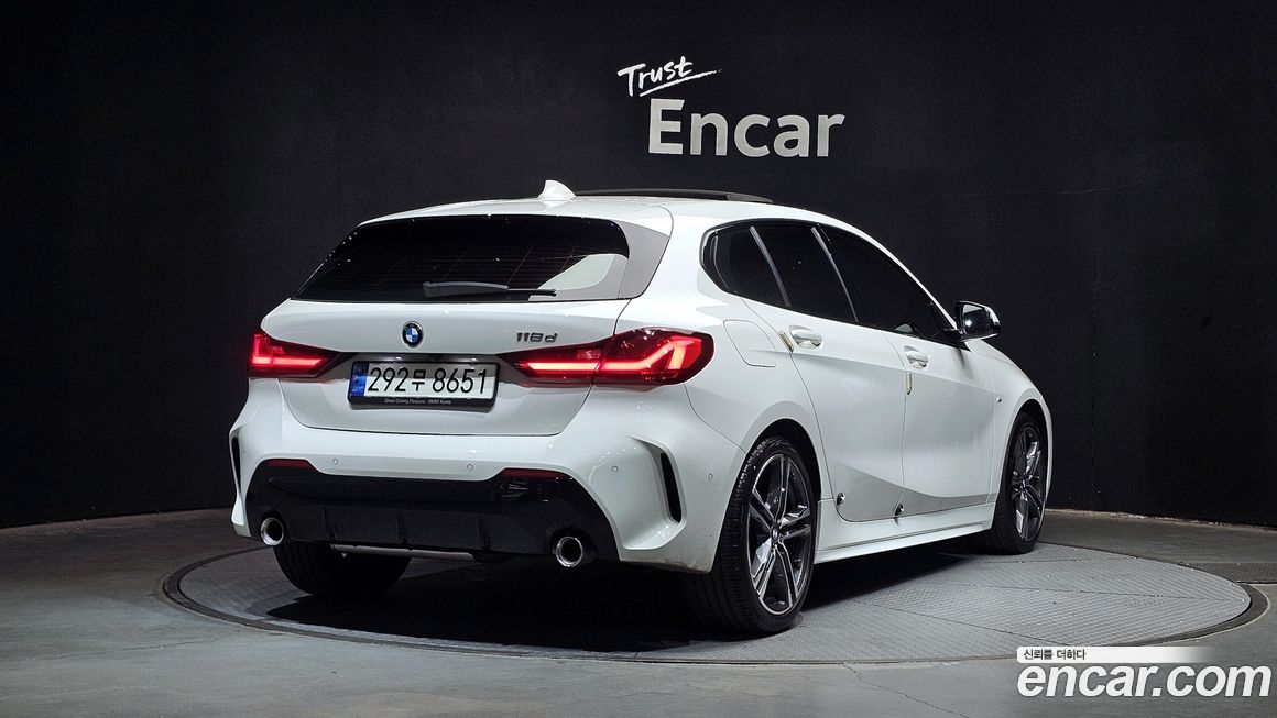 BMW 1-Series 2021
