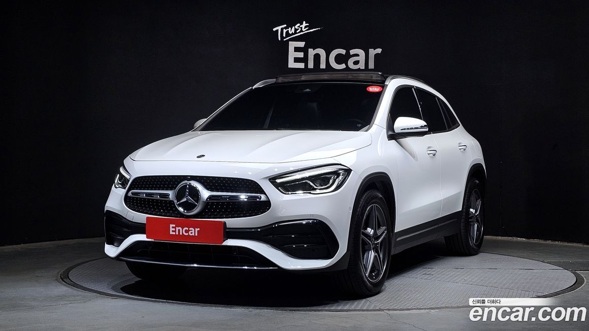 Mercedes-Benz GLA-Class 2021