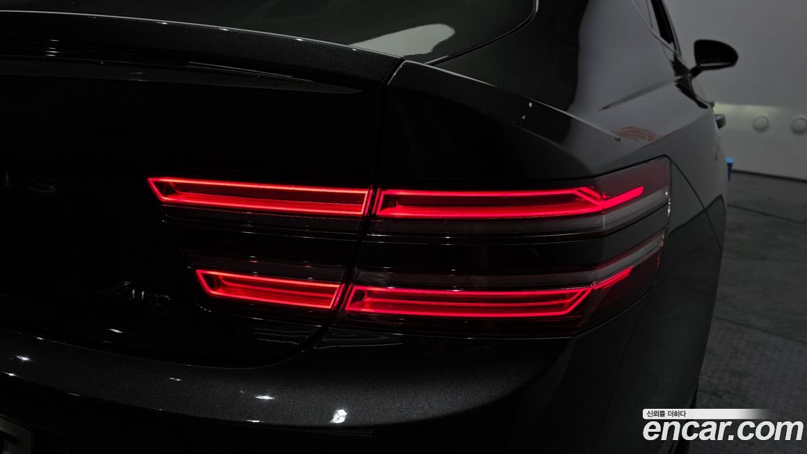 Genesis G80 2023