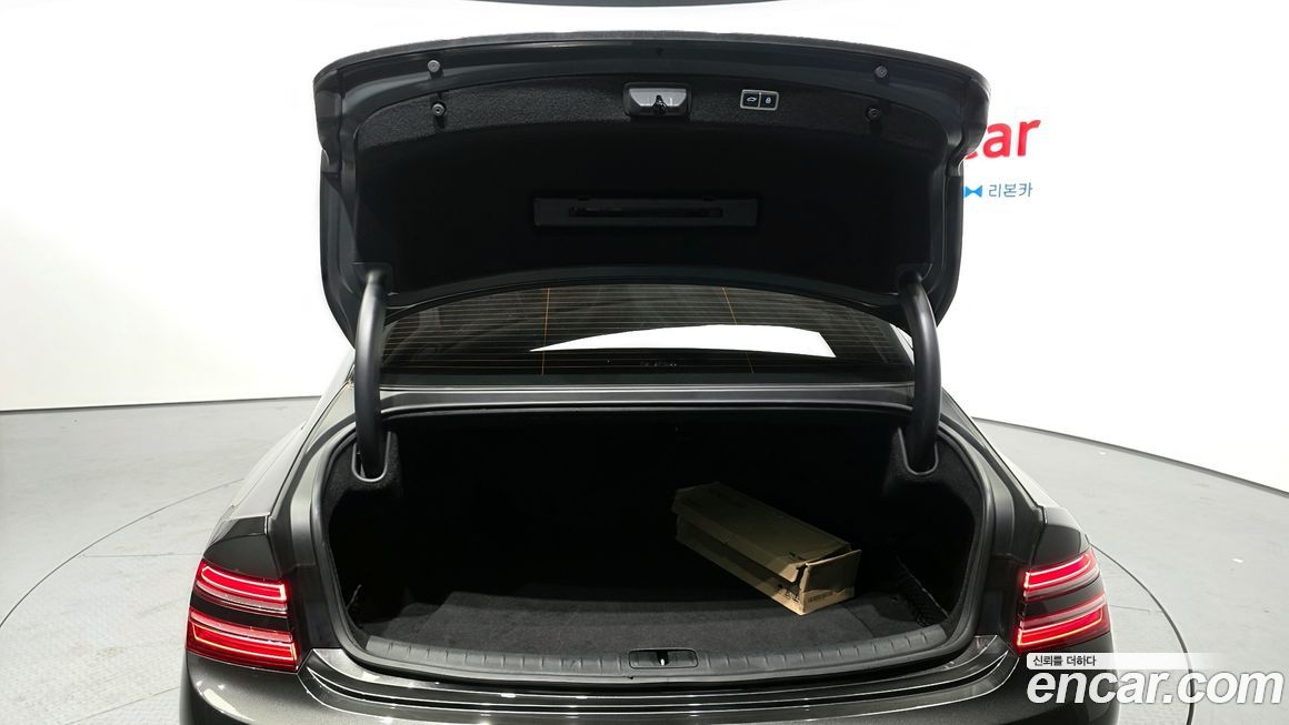 Genesis G80 2023