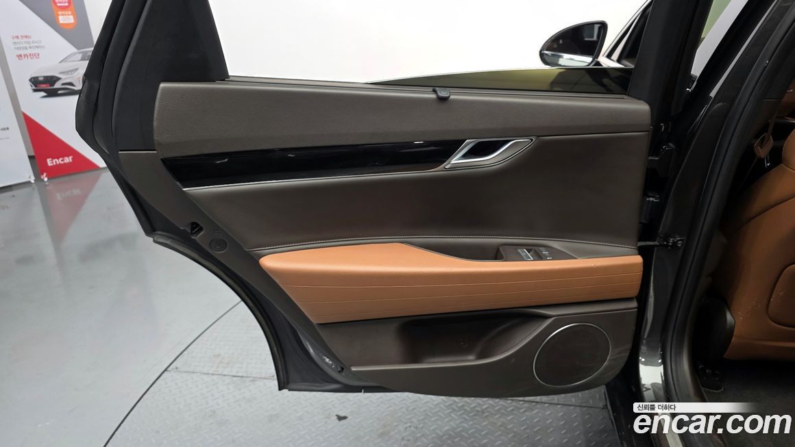 Genesis G80 2023