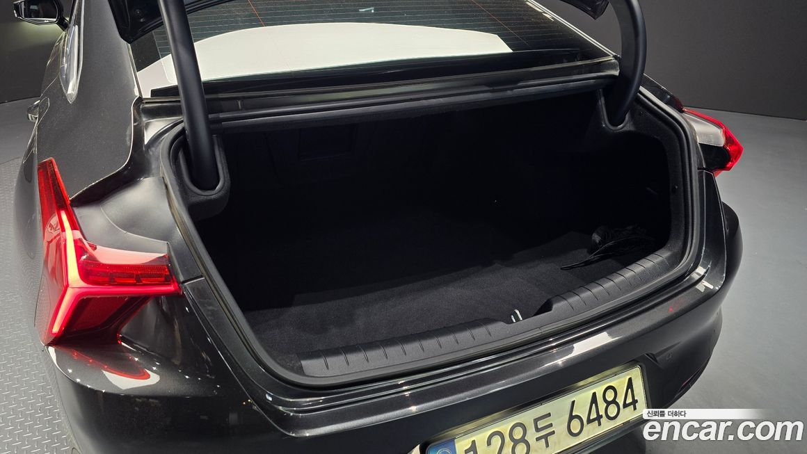 Kia K8 2023