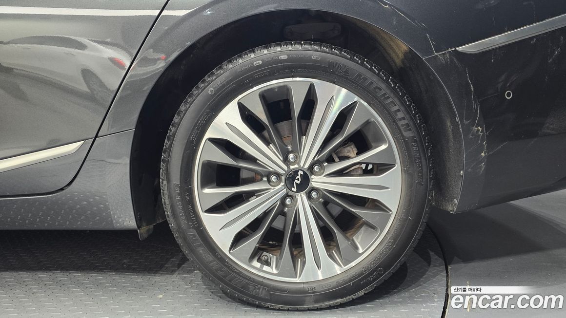 Kia K8 2023