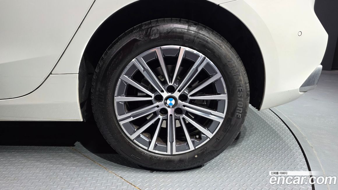 BMW 2-Series 2024