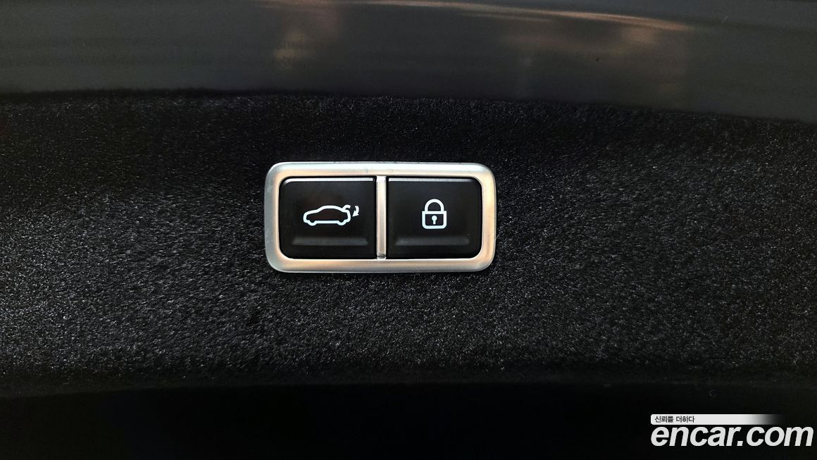 Genesis G80 2023