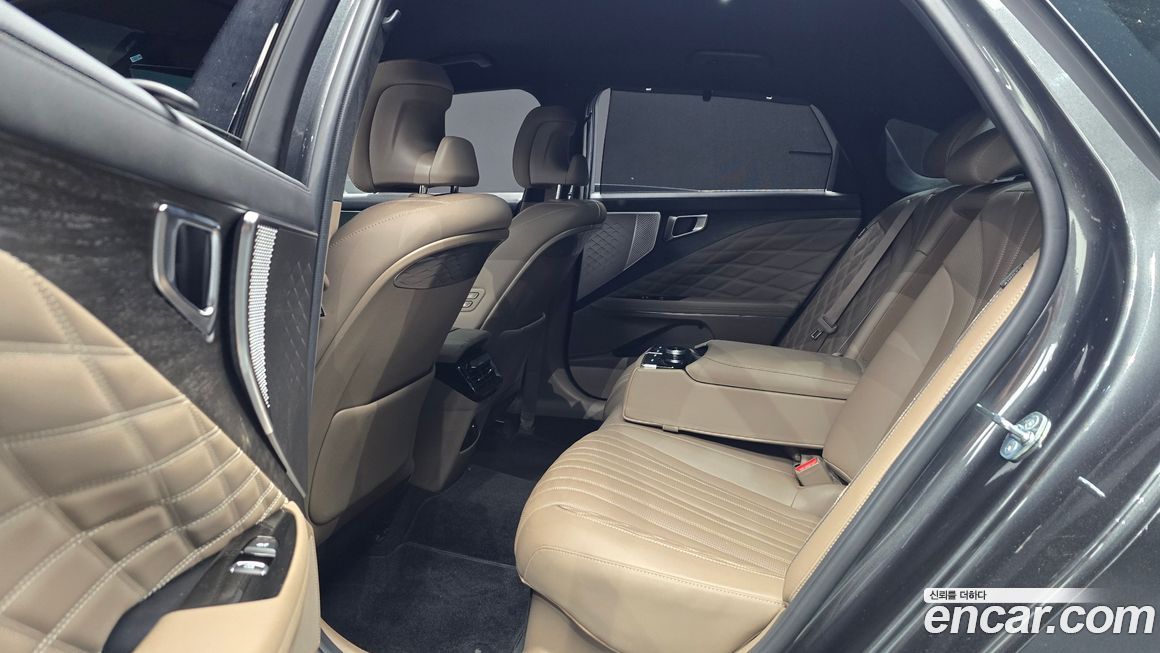 Kia K8 2023