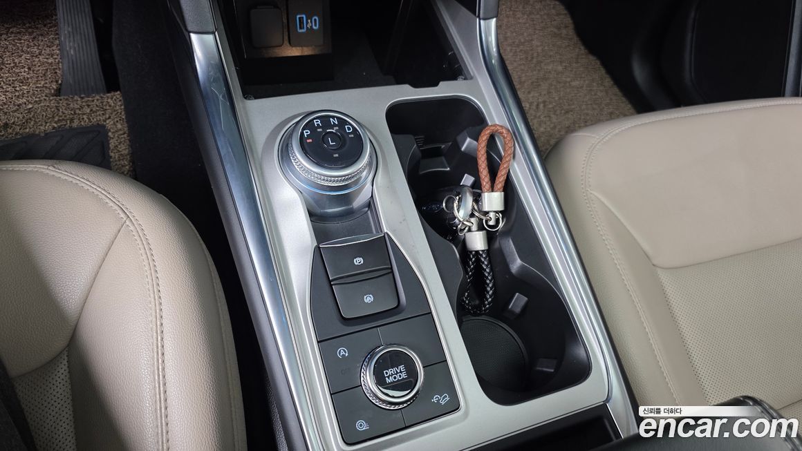 Ford Explorer 2023