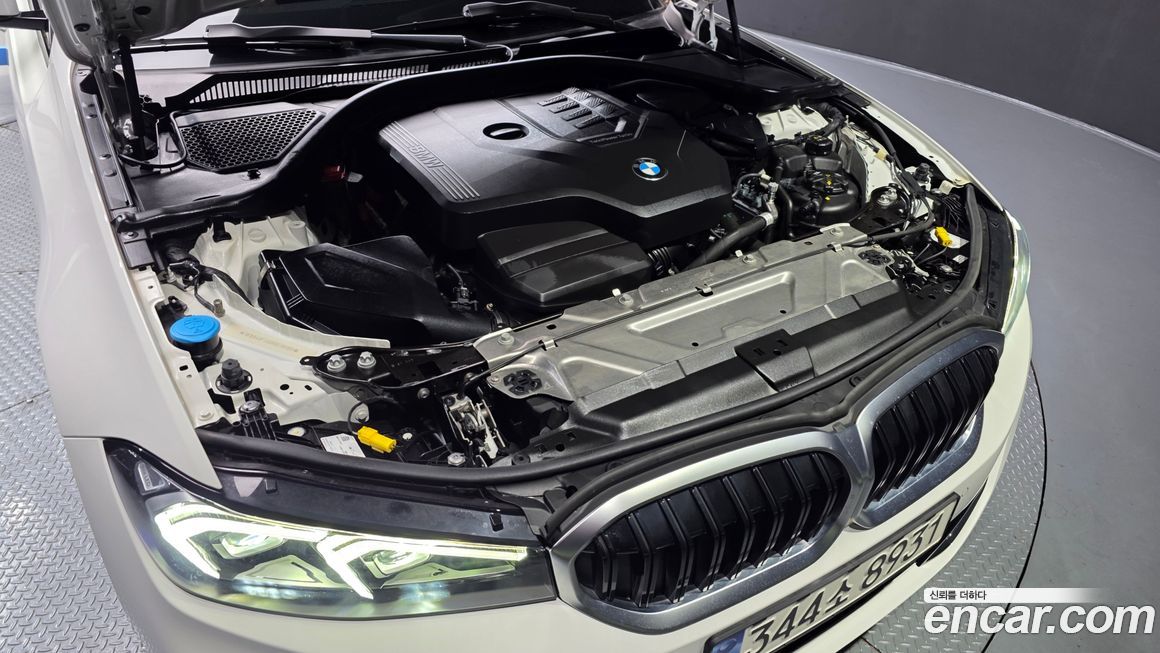 BMW 3-Series 2024