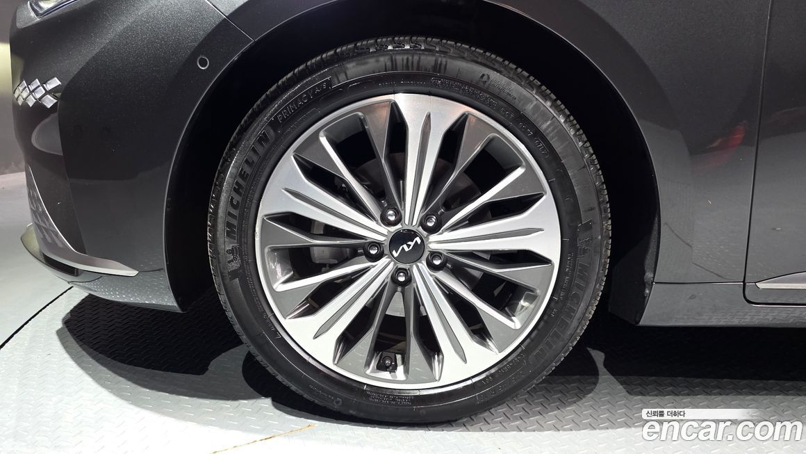 Kia K8 2023