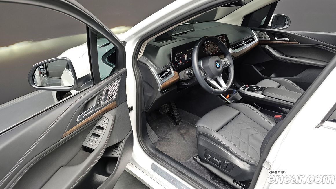 BMW 2-Series 2023
