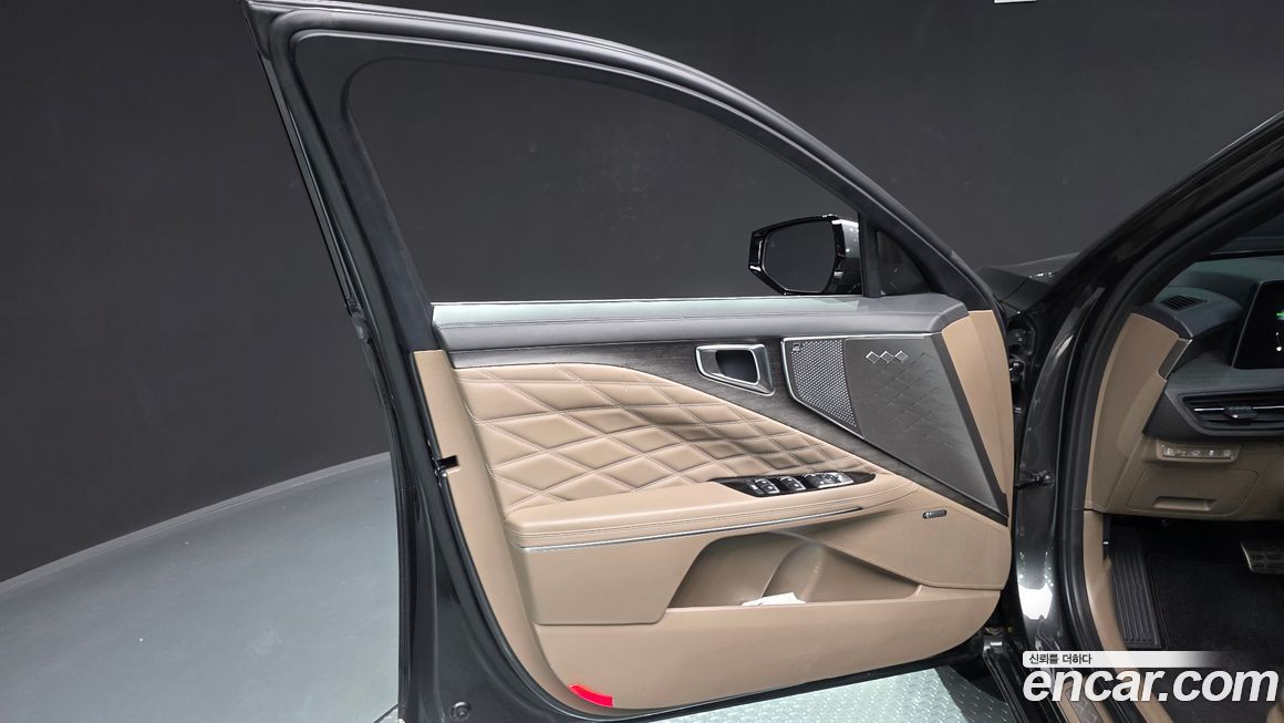 Kia K8 2023
