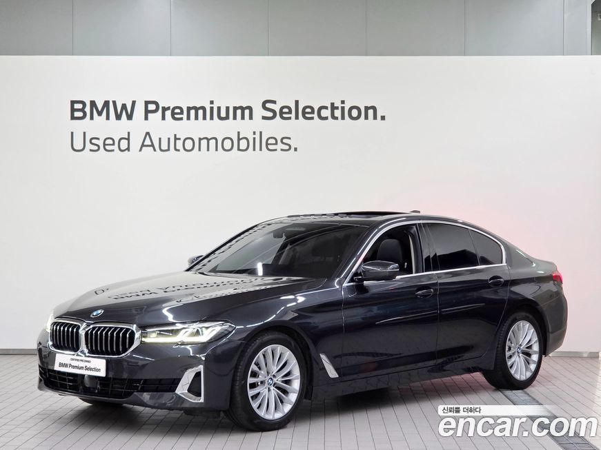 BMW 5-Series 2022