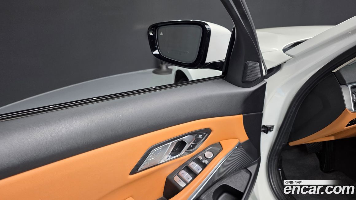 BMW 3-Series 2024