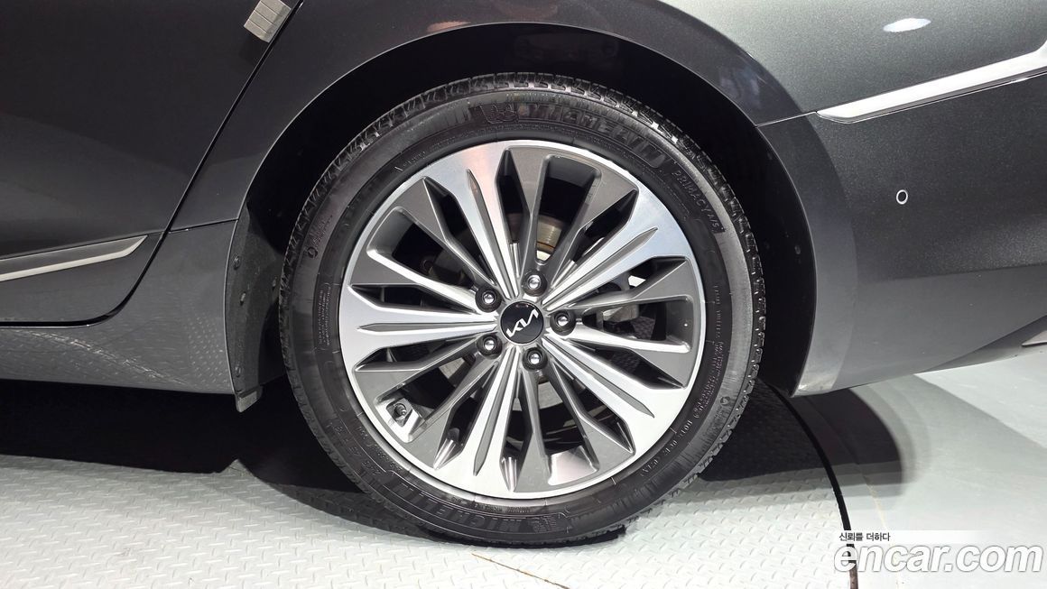 Kia K8 2023