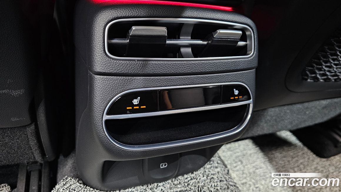 Genesis GV70 2023