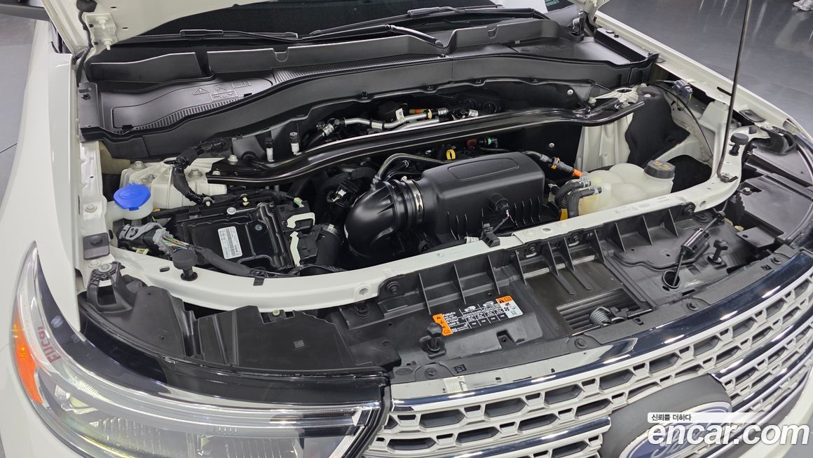 Ford Explorer 2023