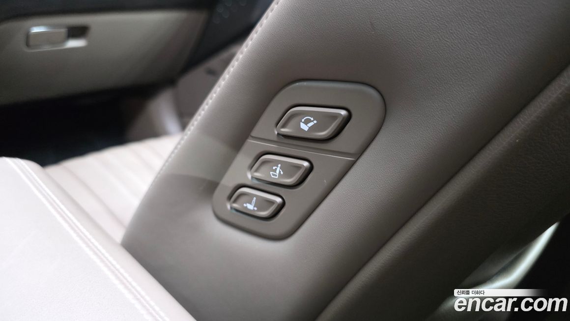 Kia K8 2023