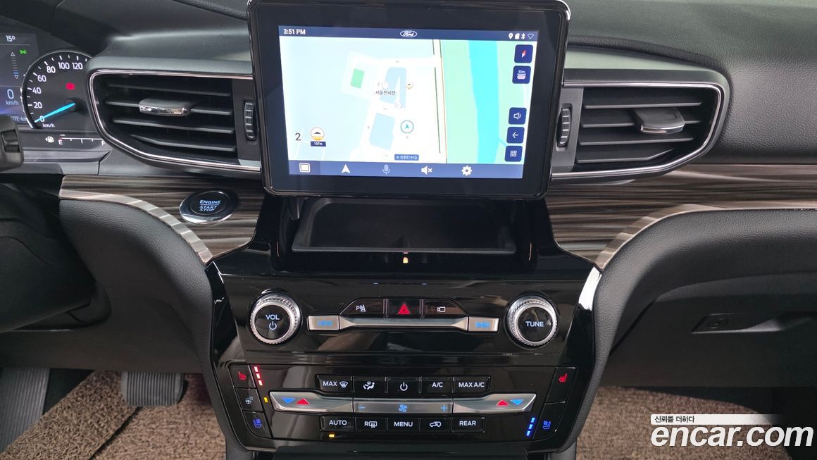 Ford Explorer 2023