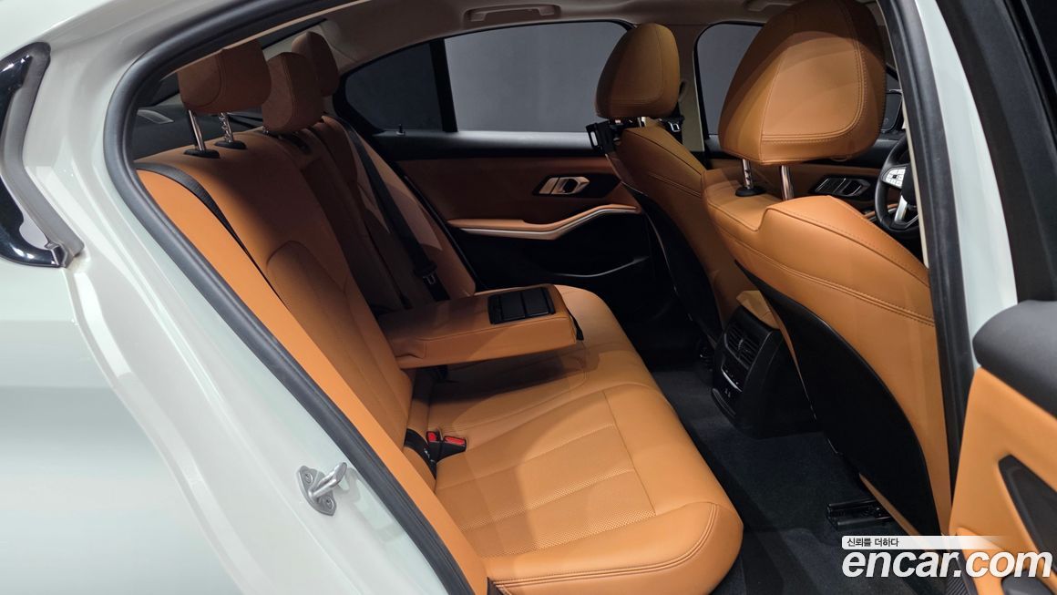 BMW 3-Series 2024