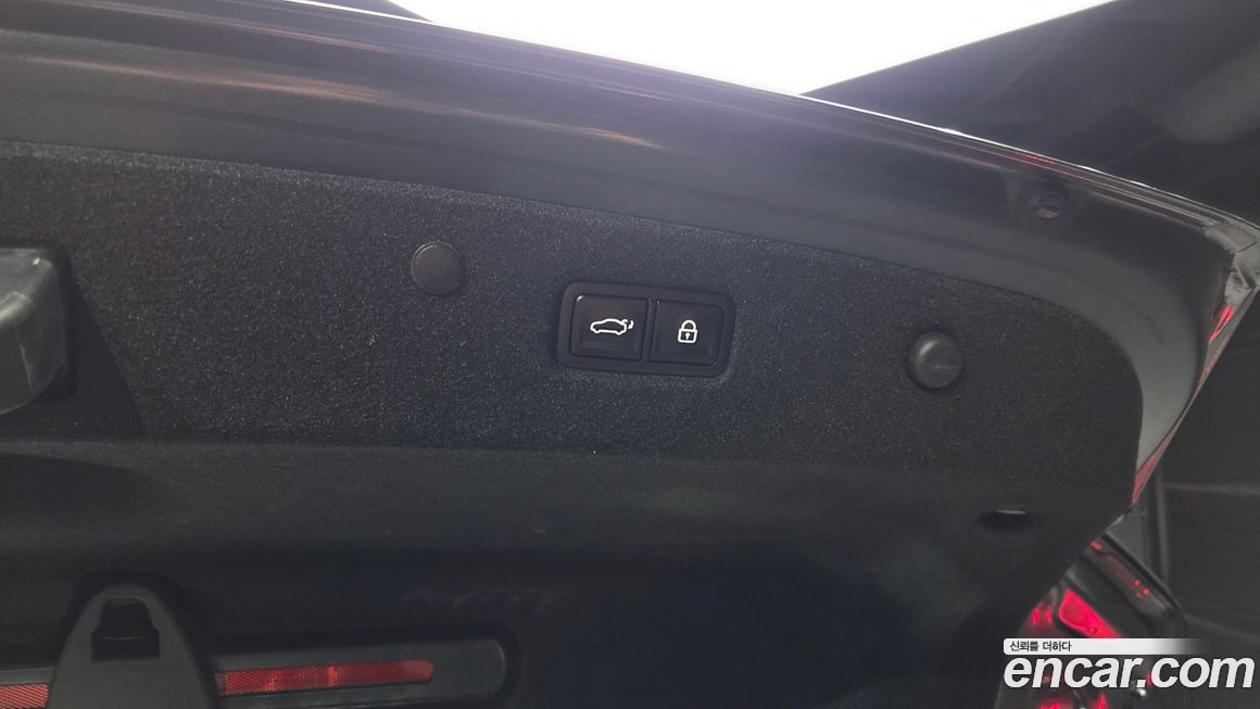 Kia K8 2023