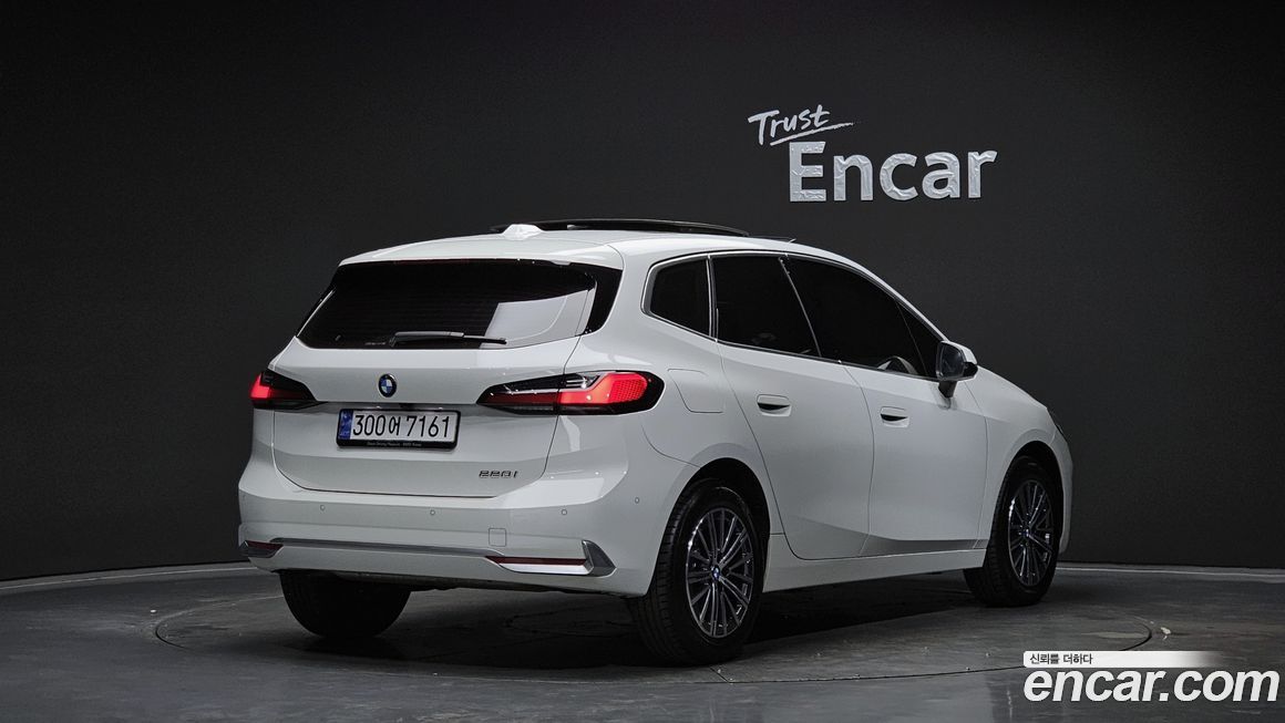 BMW 2-Series 2023