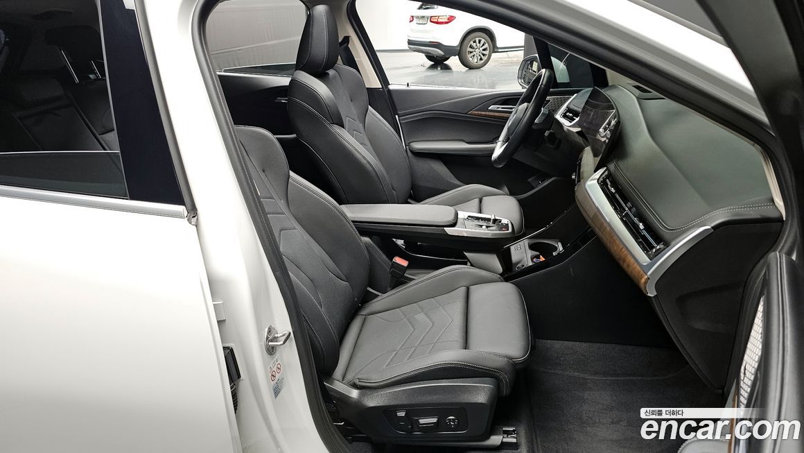 BMW 2-Series 2023