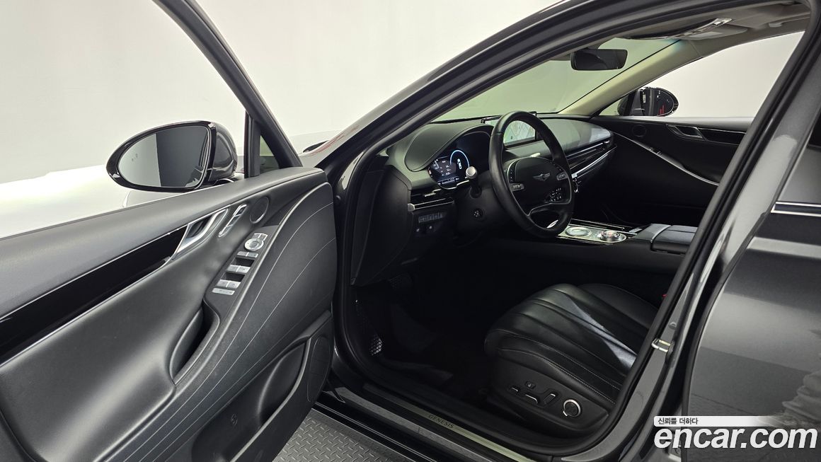 Genesis G80 2021
