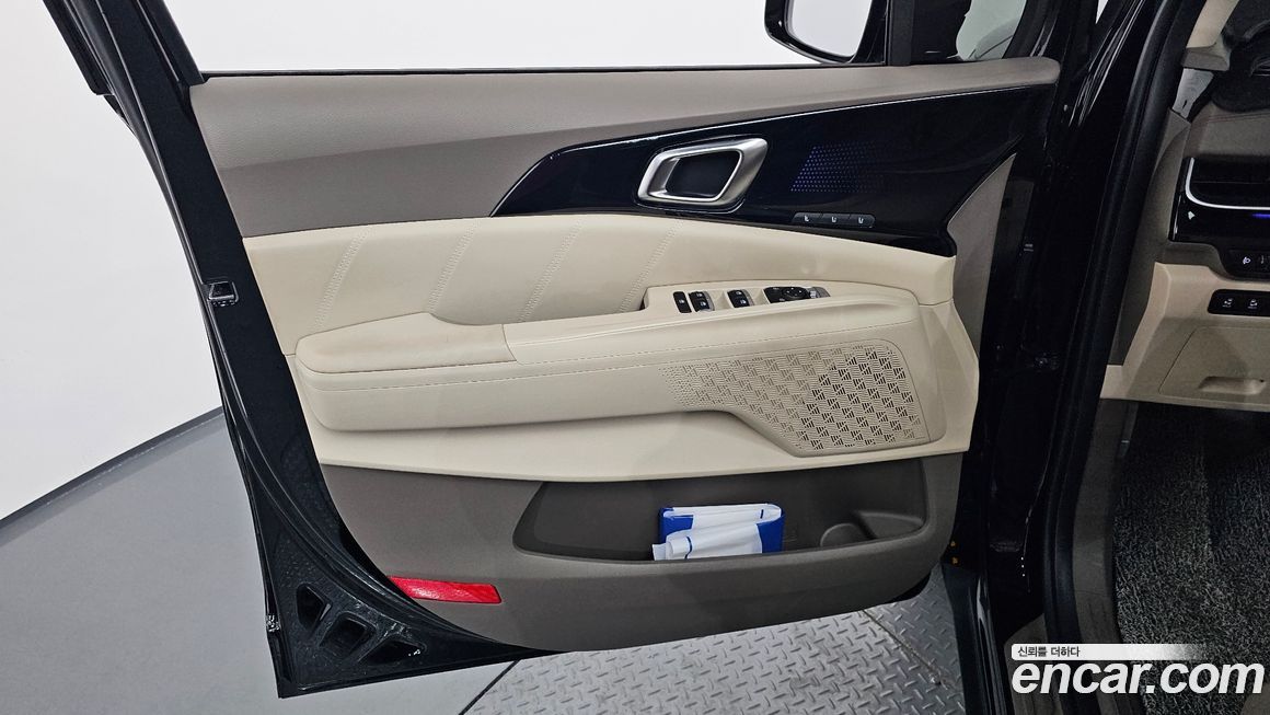 Kia Canival 2025