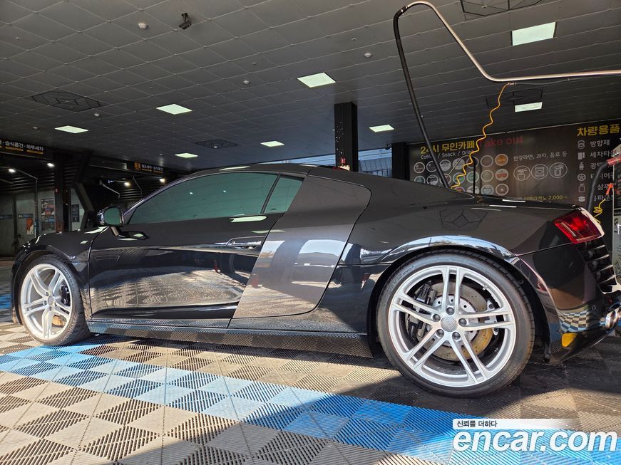 Audi R8 2009