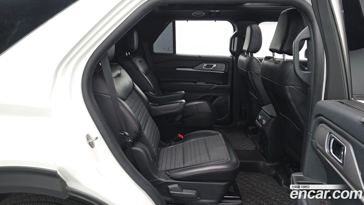 Ford Explorer 2025