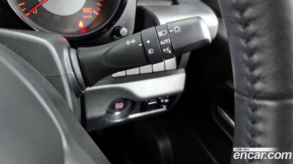 Suzuki Jimny 2023