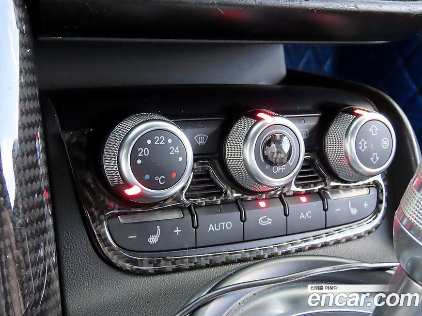 Audi R8 2011