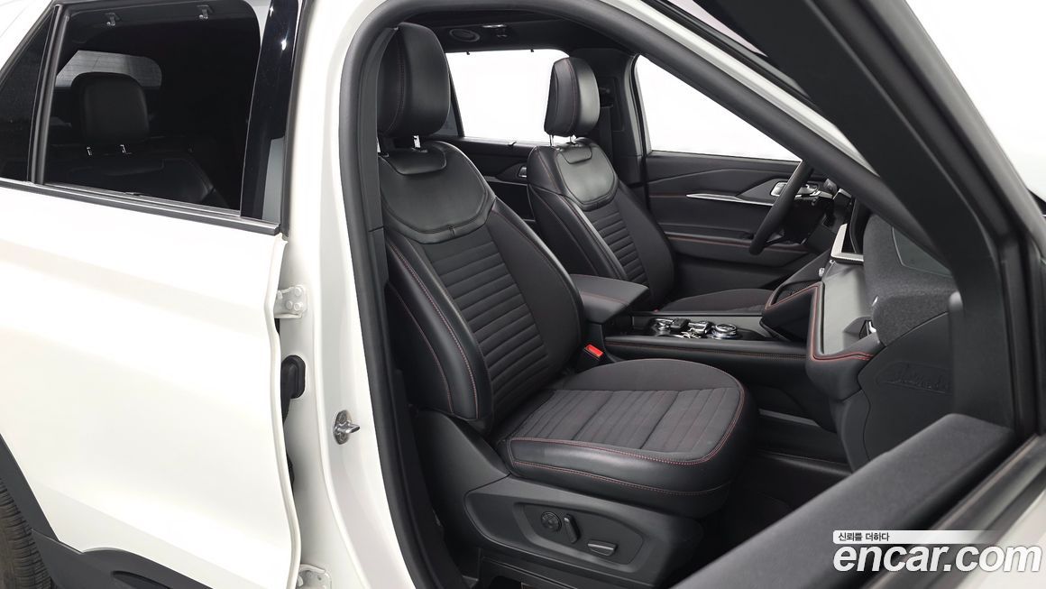 Ford Explorer 2025