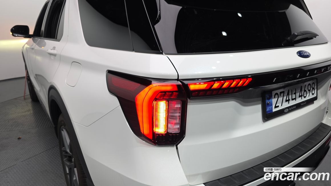Ford Explorer 2025