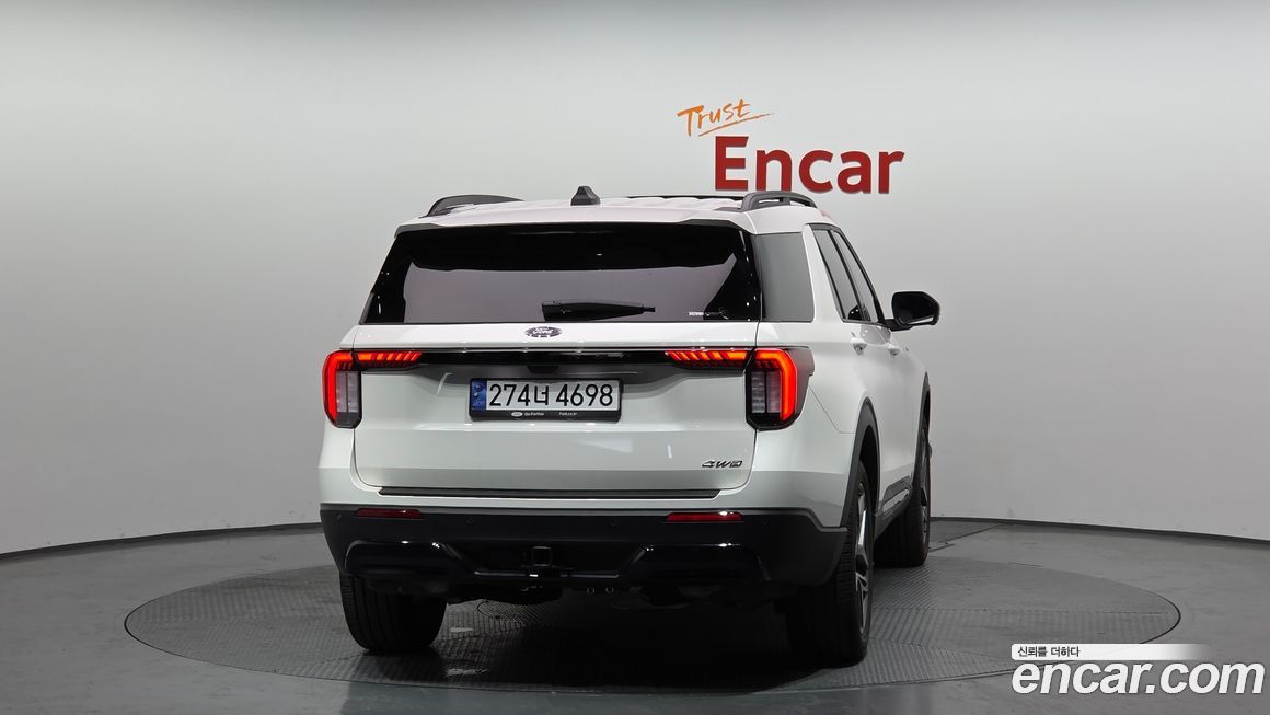 Ford Explorer 2025