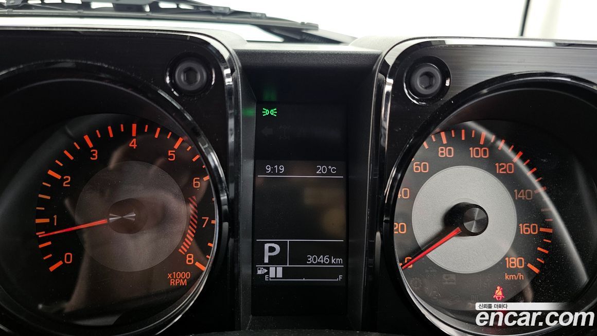 Suzuki Jimny 2023