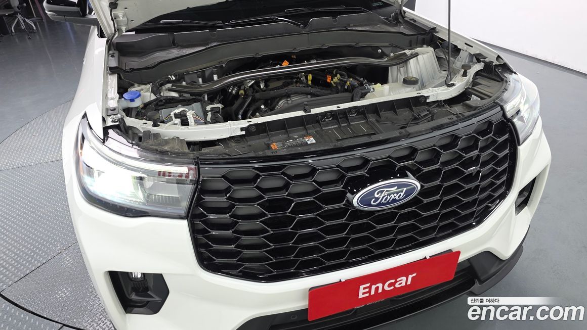 Ford Explorer 2025