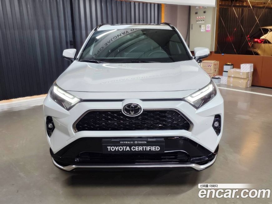Toyota RAV4 2025