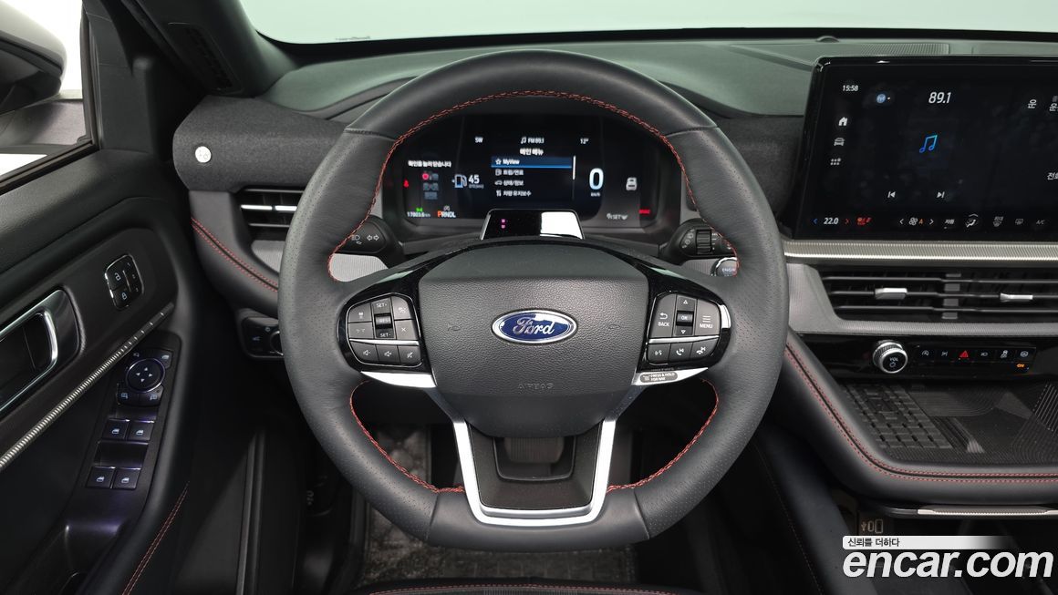 Ford Explorer 2025