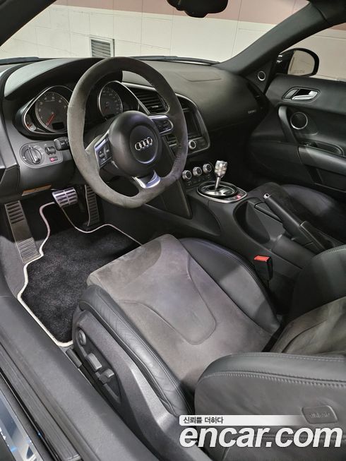 Audi R8 2009