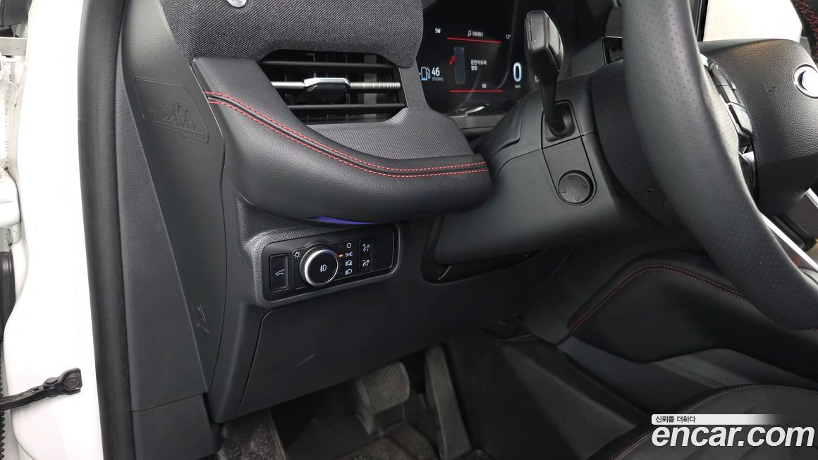 Ford Explorer 2025
