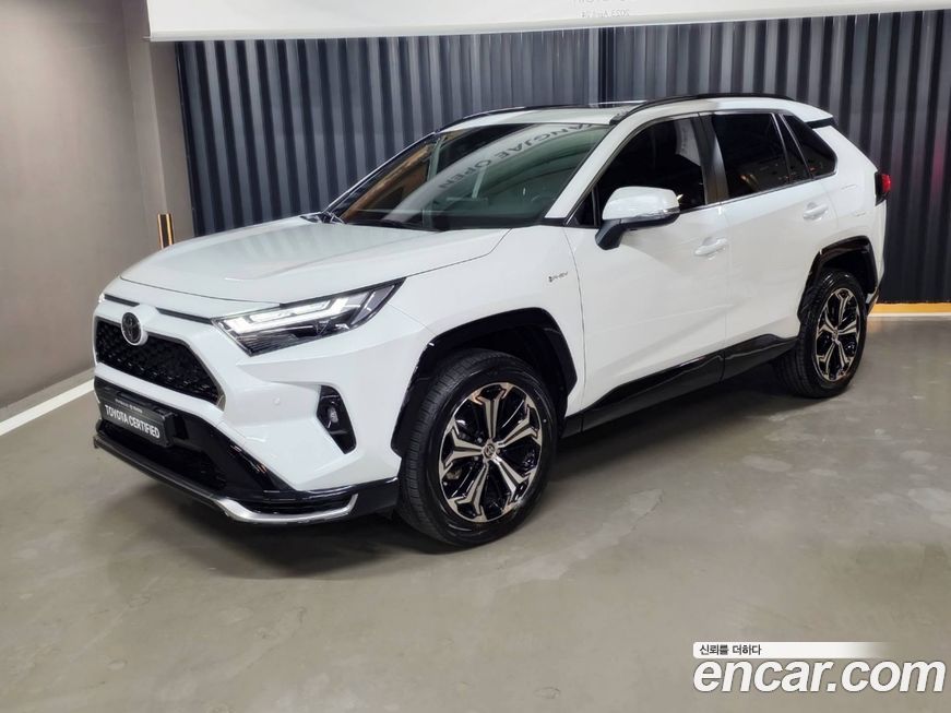 Toyota RAV4 2025