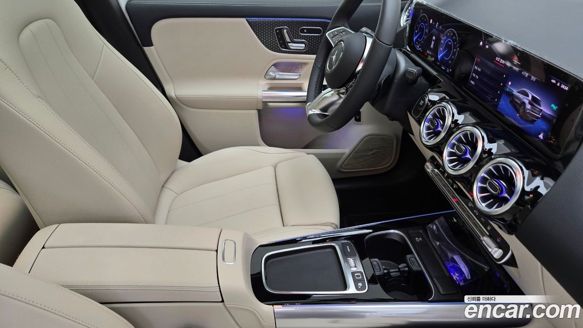 Mercedes-Benz EQA 2026