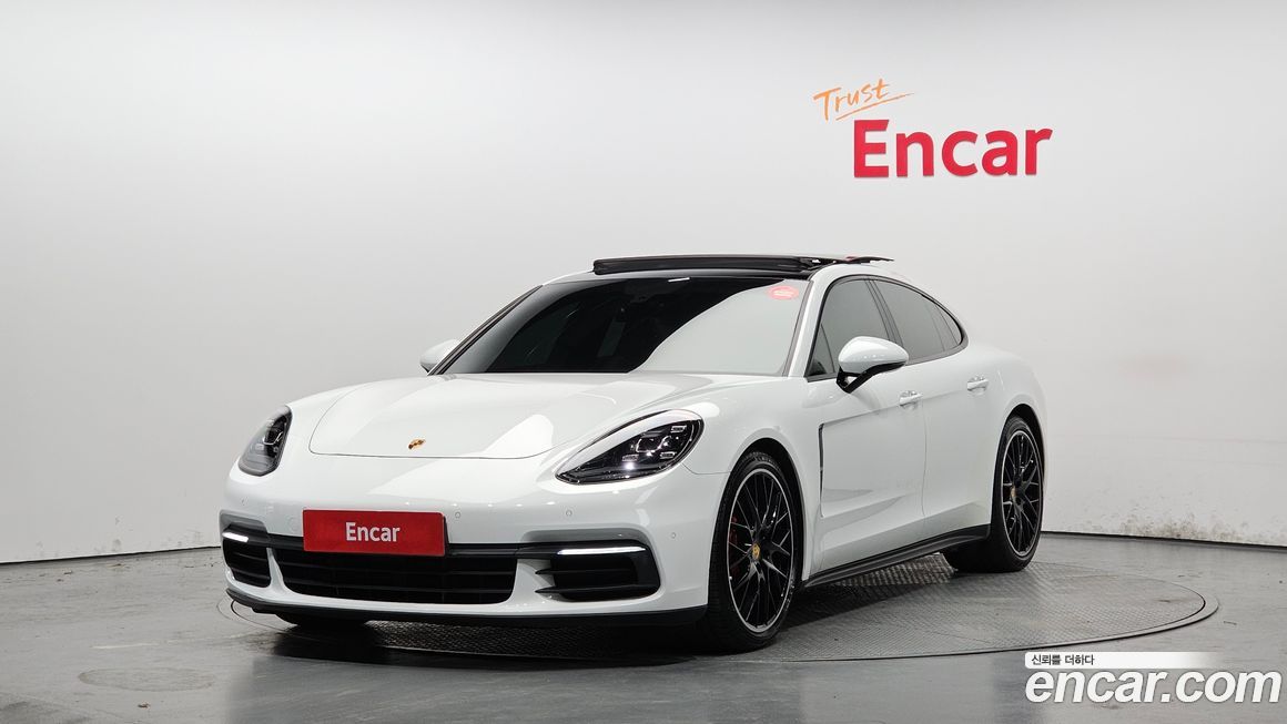 Porsche Panamera 2018