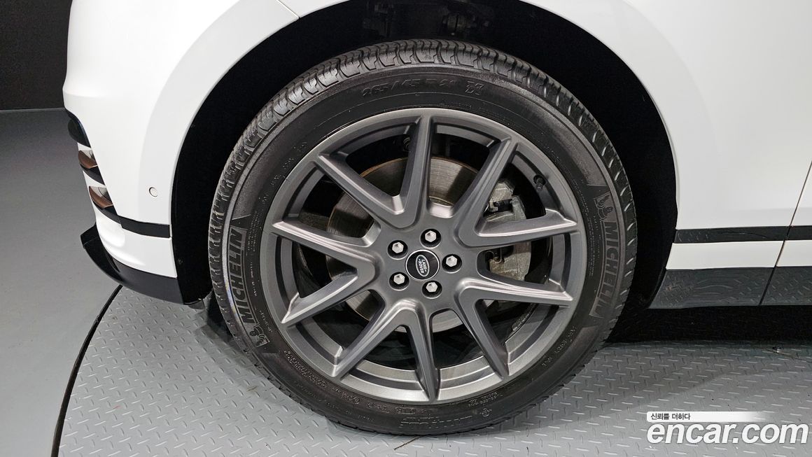 Land Rover Range Rover Velar 2022